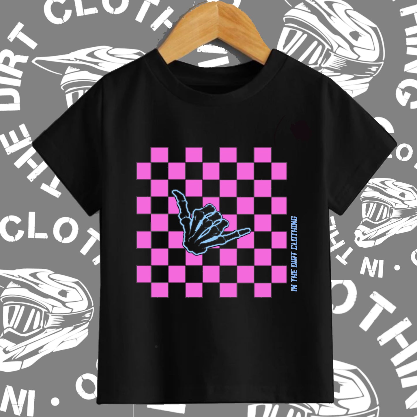 Checkered skull tee • read description •