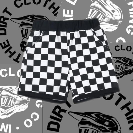 Checkered pocket shorts